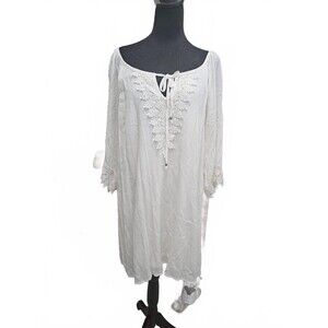 Naif White Bohemian Style Shift Dress with Lace Detail Large
